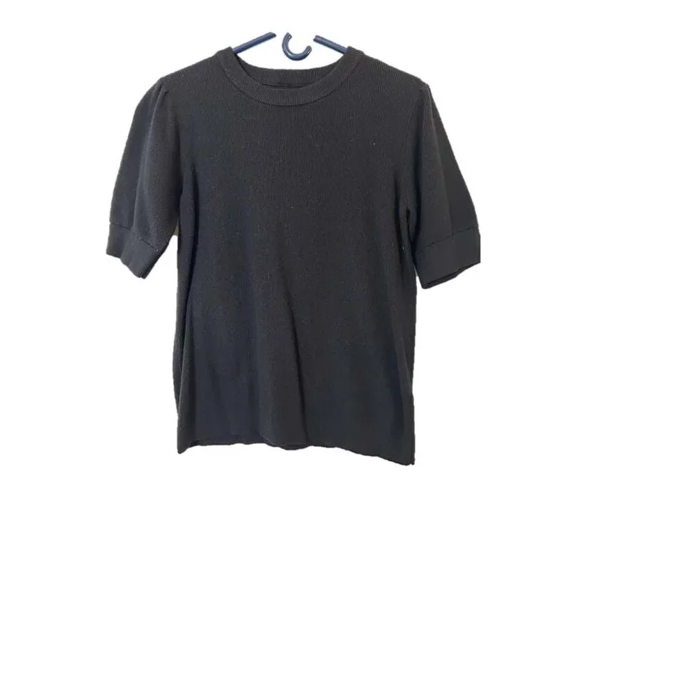 Short Sleeve Sweater - Picture 1 of 2